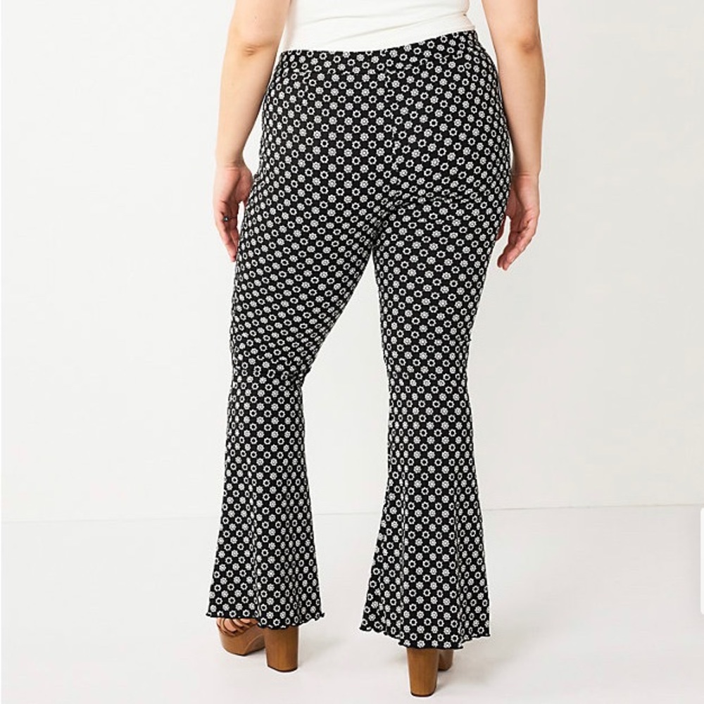 High Rise Flare Pant - Picture 2 of 6